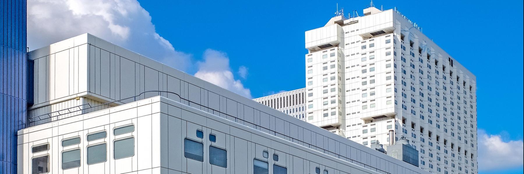 White hospital building