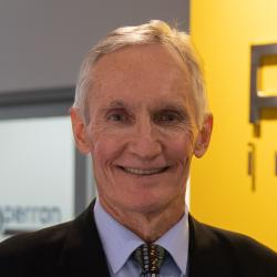 Portrait of Professor Graeme Hankey